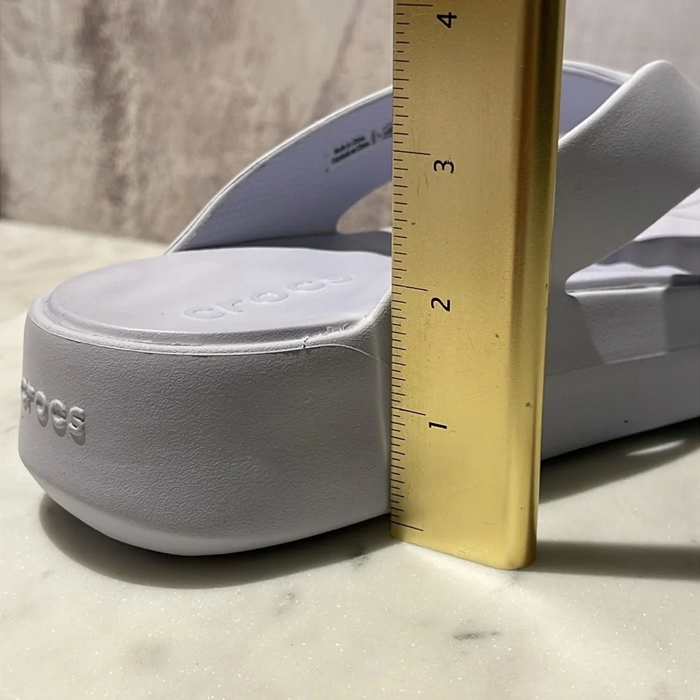 CROCS Light Gray Platform Flip-Flops  (W7) - Picture 6 of 7